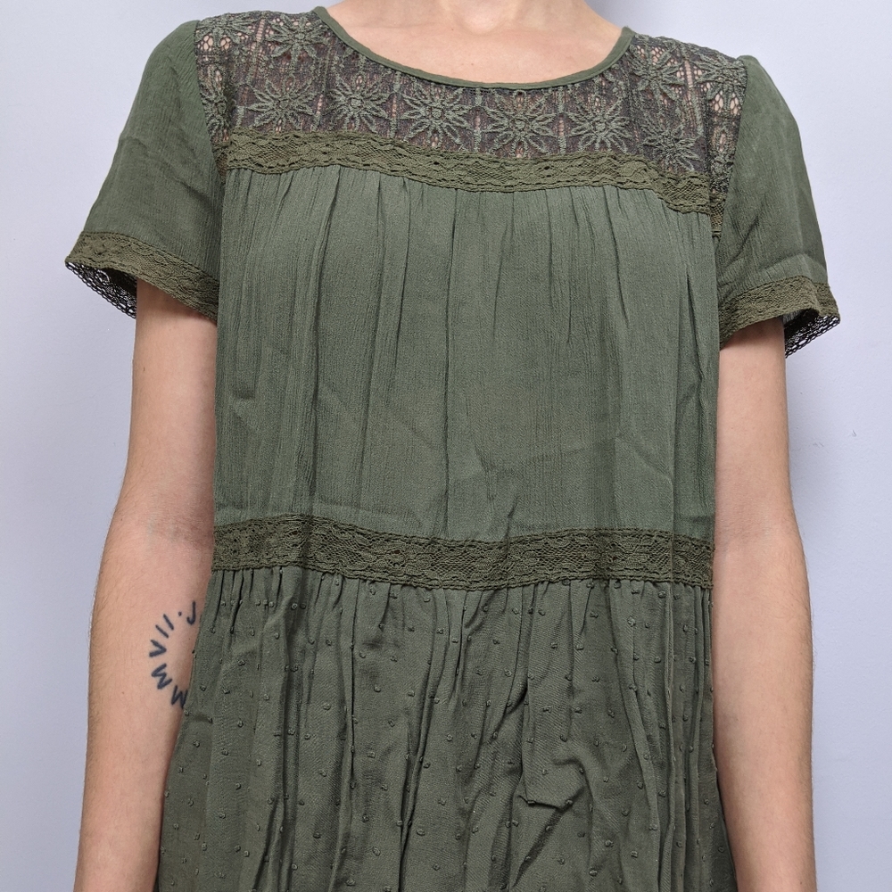 Green t-shirt
